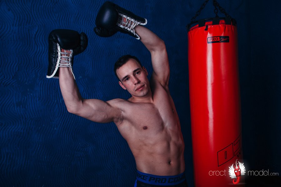 Bulge in spandex by gay teen boxer