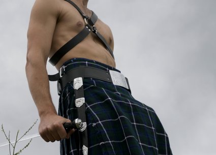 Porn kilt warrior masturbation of penis with big glans